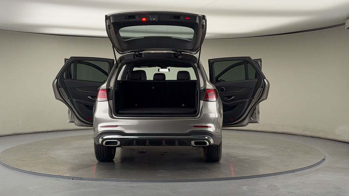 Used Mercedes-Benz GLC 2020 for sale - 76224279: Photo 60