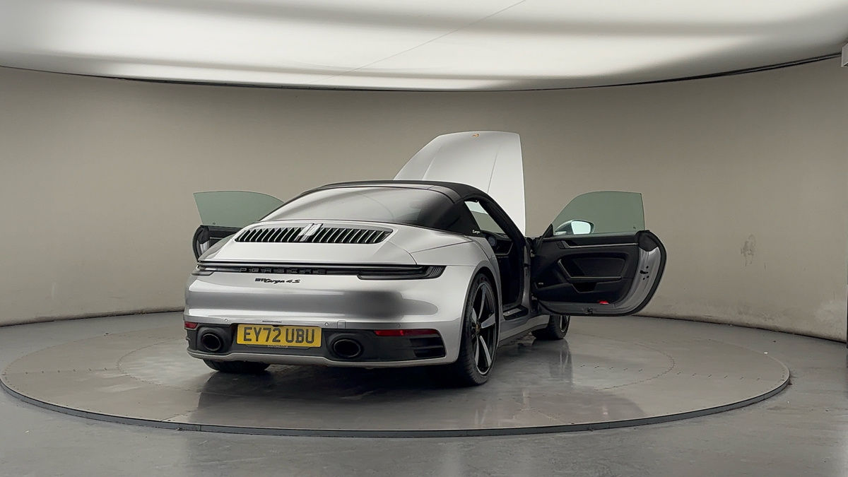 Used Porsche 911 2022 for sale - 77373256: Photo 64