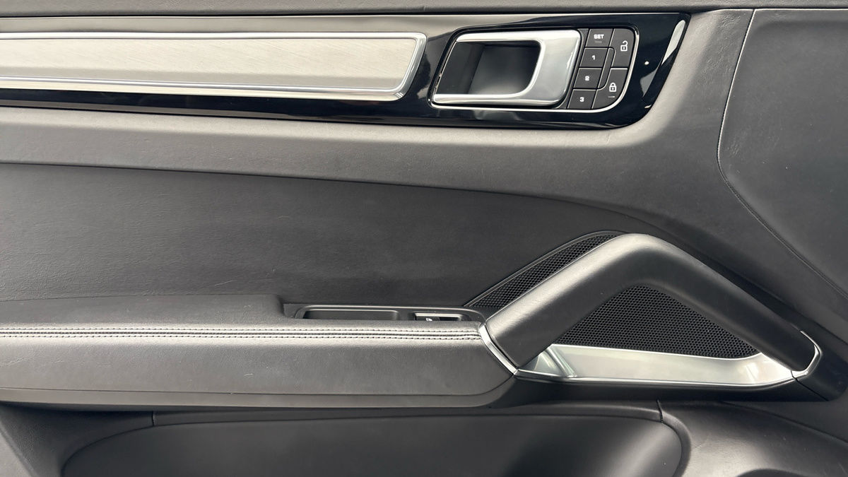 Used Porsche Cayenne 2021 for sale - 78045297: Photo 19