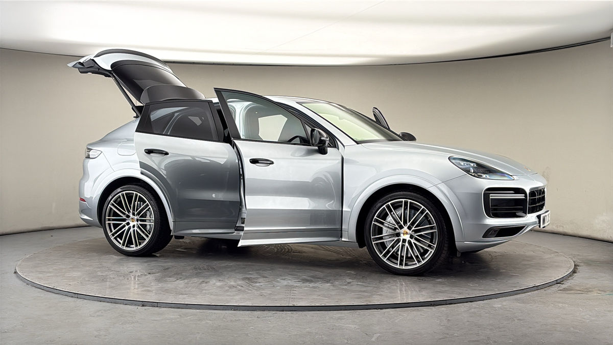 Used Porsche Cayenne 2021 for sale - 78045297: Photo 58