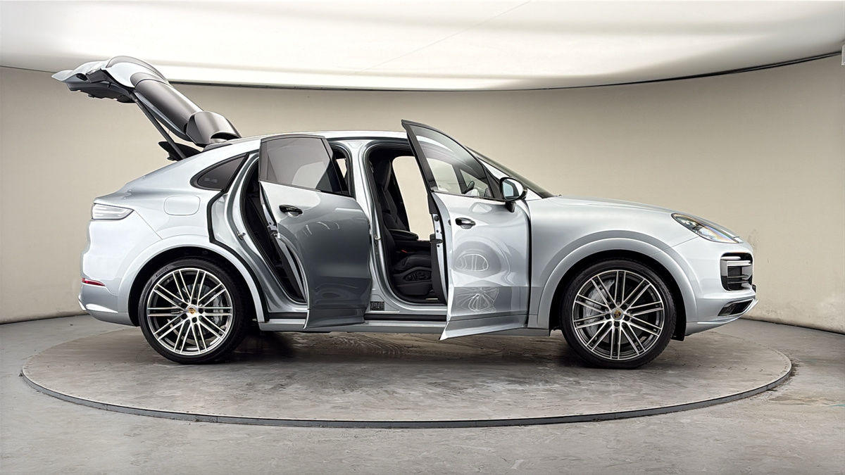 Used Porsche Cayenne 2021 for sale - 78045297: Photo 59