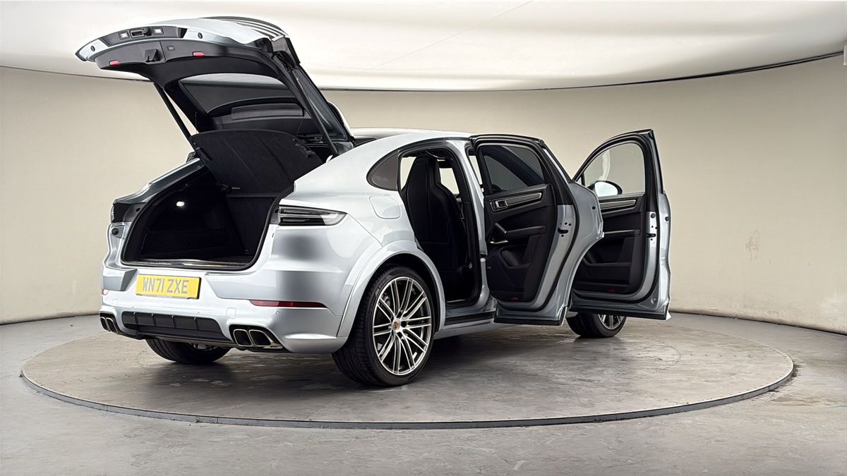 Used Porsche Cayenne 2021 for sale - 78045297: Photo 62