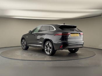 Used Jaguar F-Pace 2021 for sale - 76323897: Photo