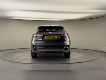 Used Jaguar F-Pace 2021 for sale - 76323897: Photo