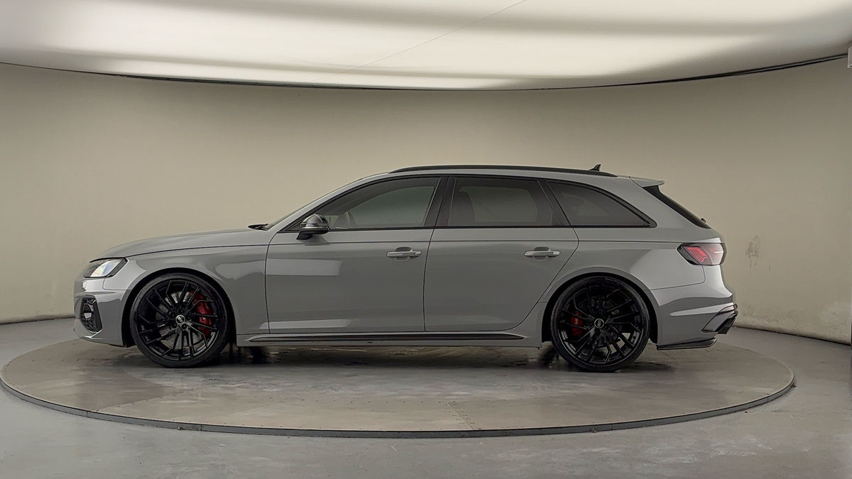 Used Audi RS4 Avant 2022 for sale - 76836779: Photo 15