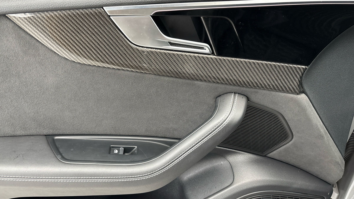 Used Audi RS4 Avant 2022 for sale - 76836779: Photo 19