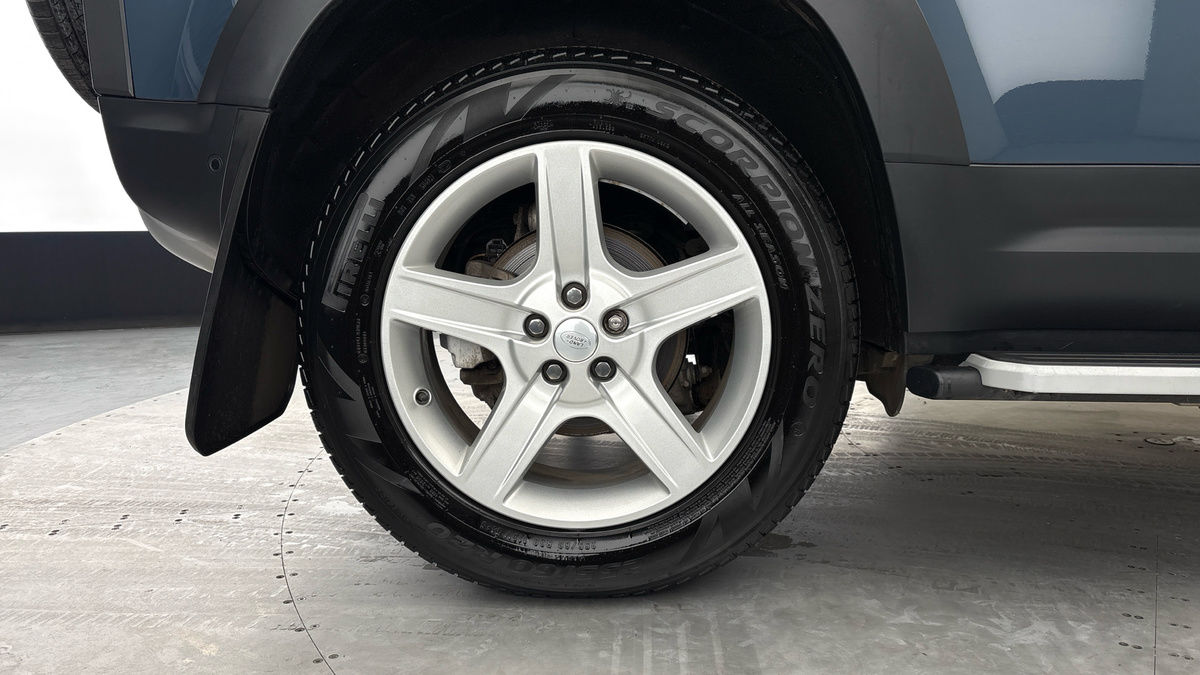 Used Land Rover Defender 110 2023 for sale - 78004157: Photo 10