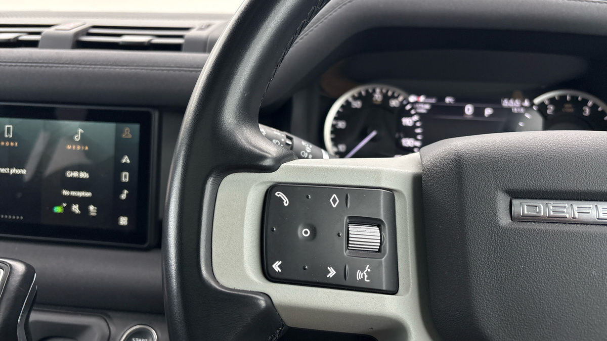 Used Land Rover Defender 110 2023 for sale - 78004157: Photo 13