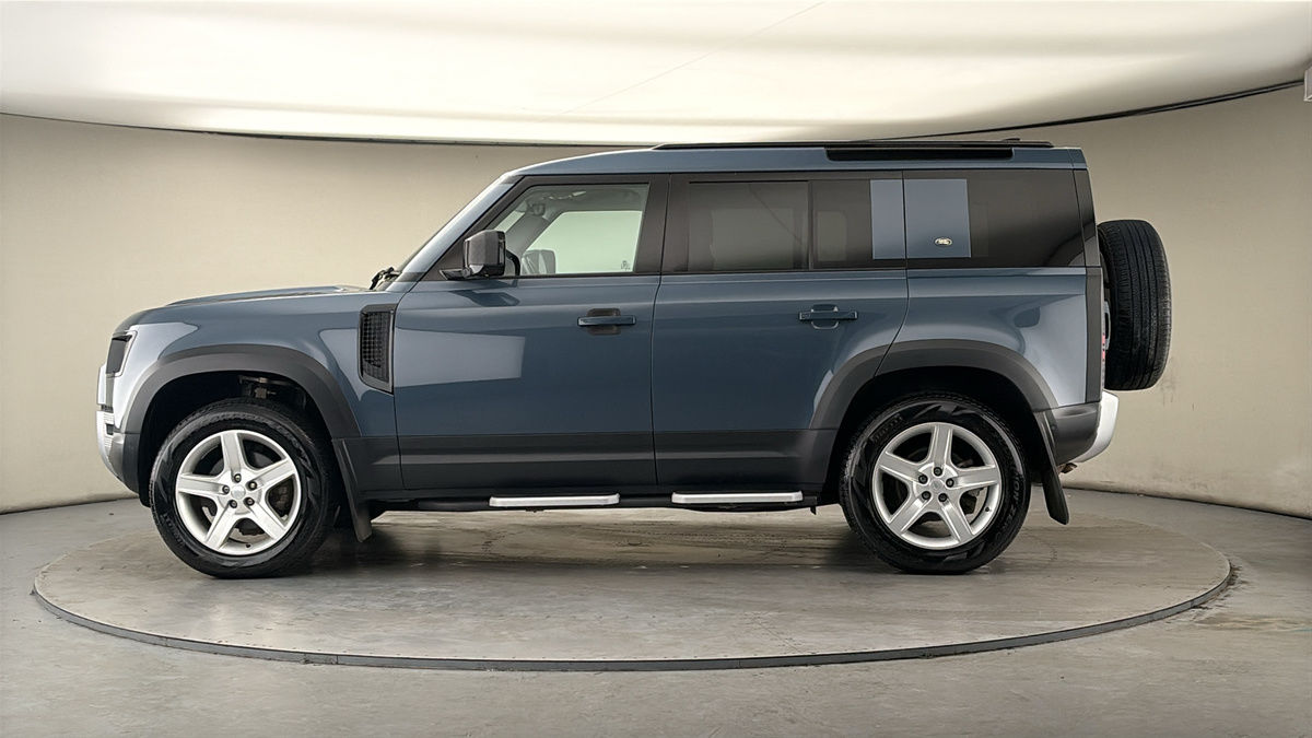 Used Land Rover Defender 110 2023 for sale - 78004157: Photo 15