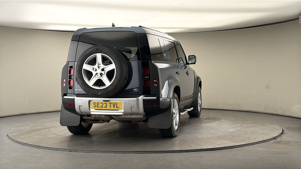 Used Land Rover Defender 110 2023 for sale - 78004157: Photo 40