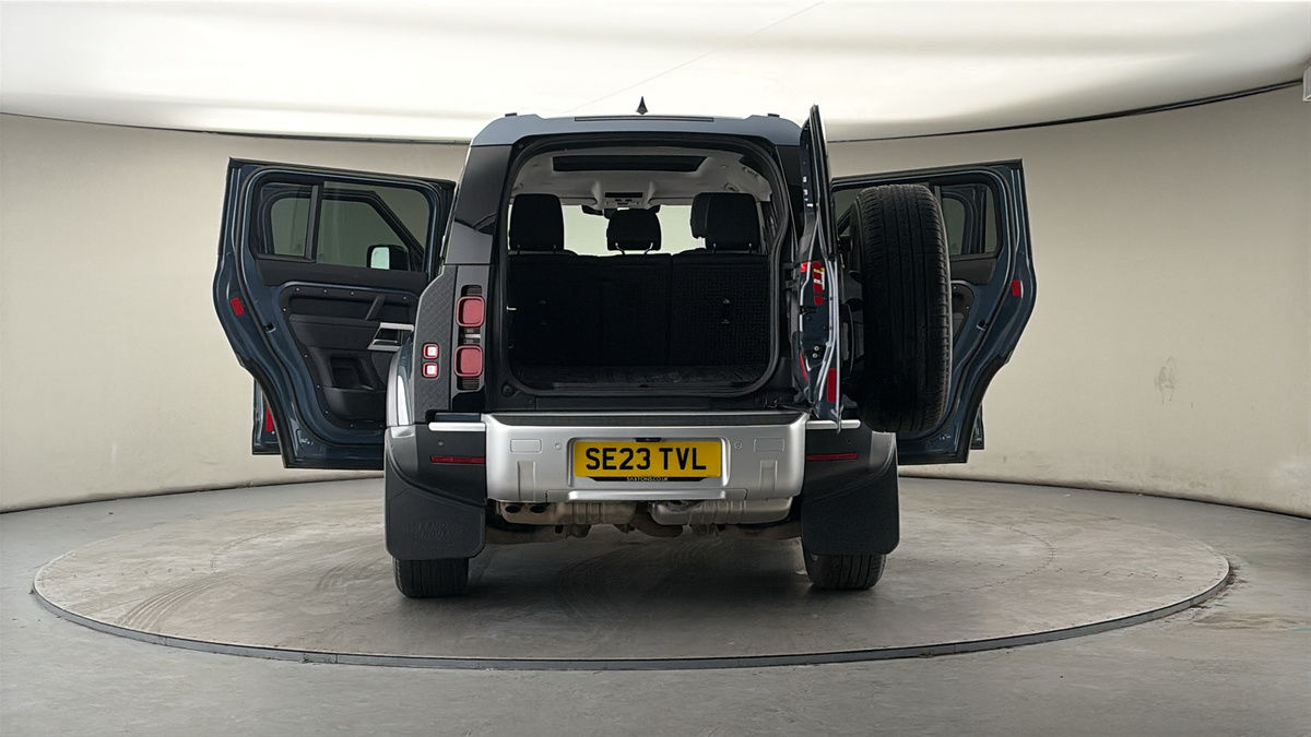 Used Land Rover Defender 110 2023 for sale - 78004157: Photo 60