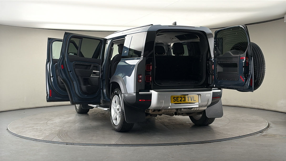 Used Land Rover Defender 110 2023 for sale - 78004157: Photo 61