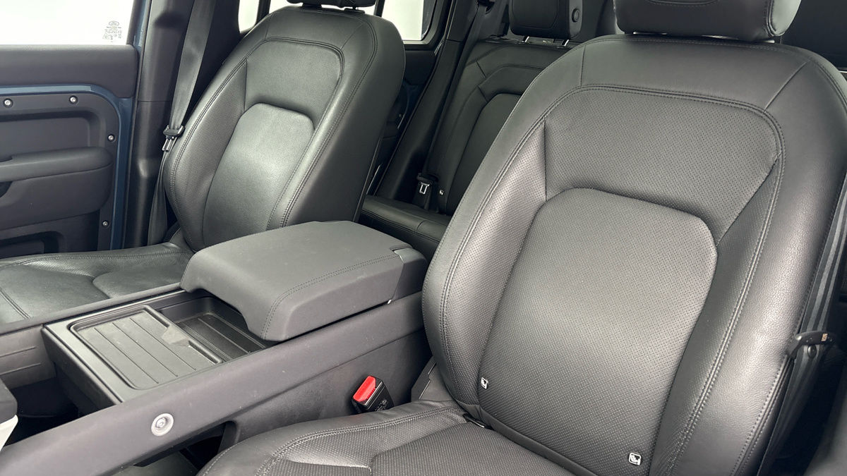 Used Land Rover Defender 110 2023 for sale - 78004157: Photo 7