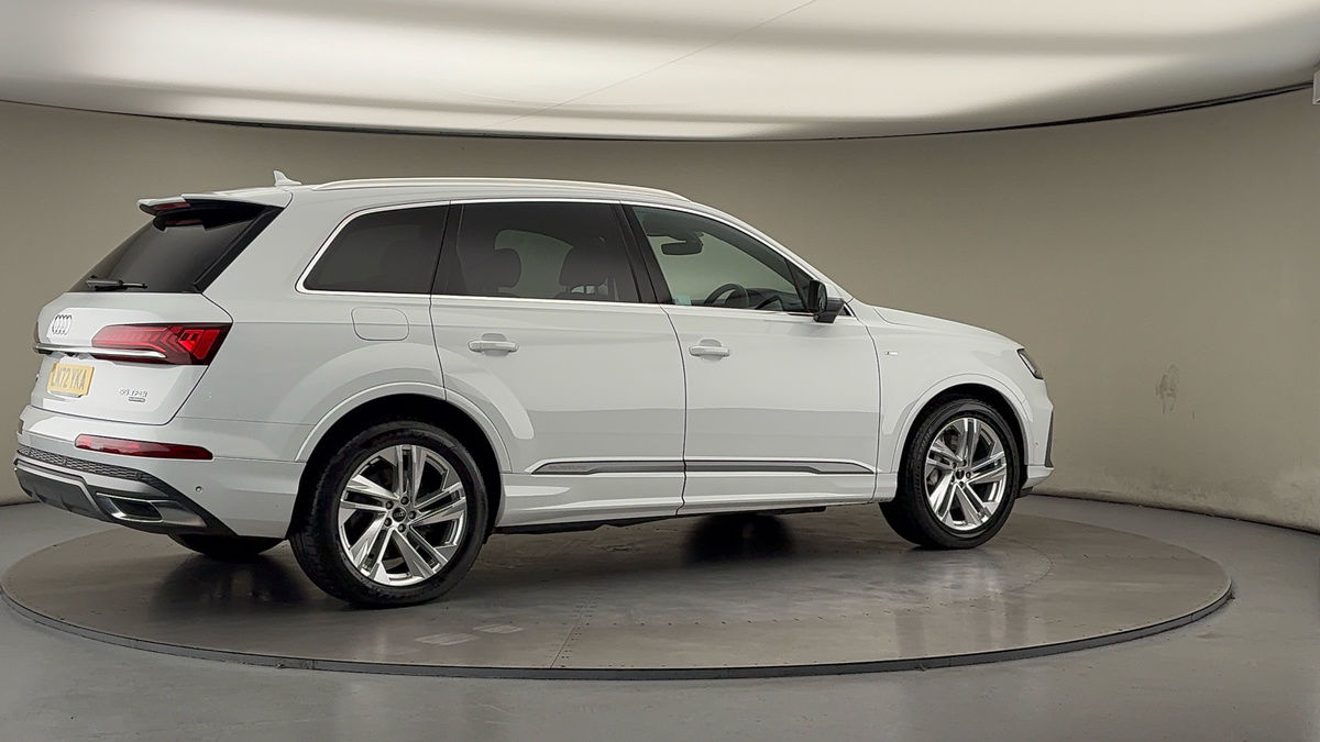 Used Audi Q7 2022 for sale - 76910830: Photo 39