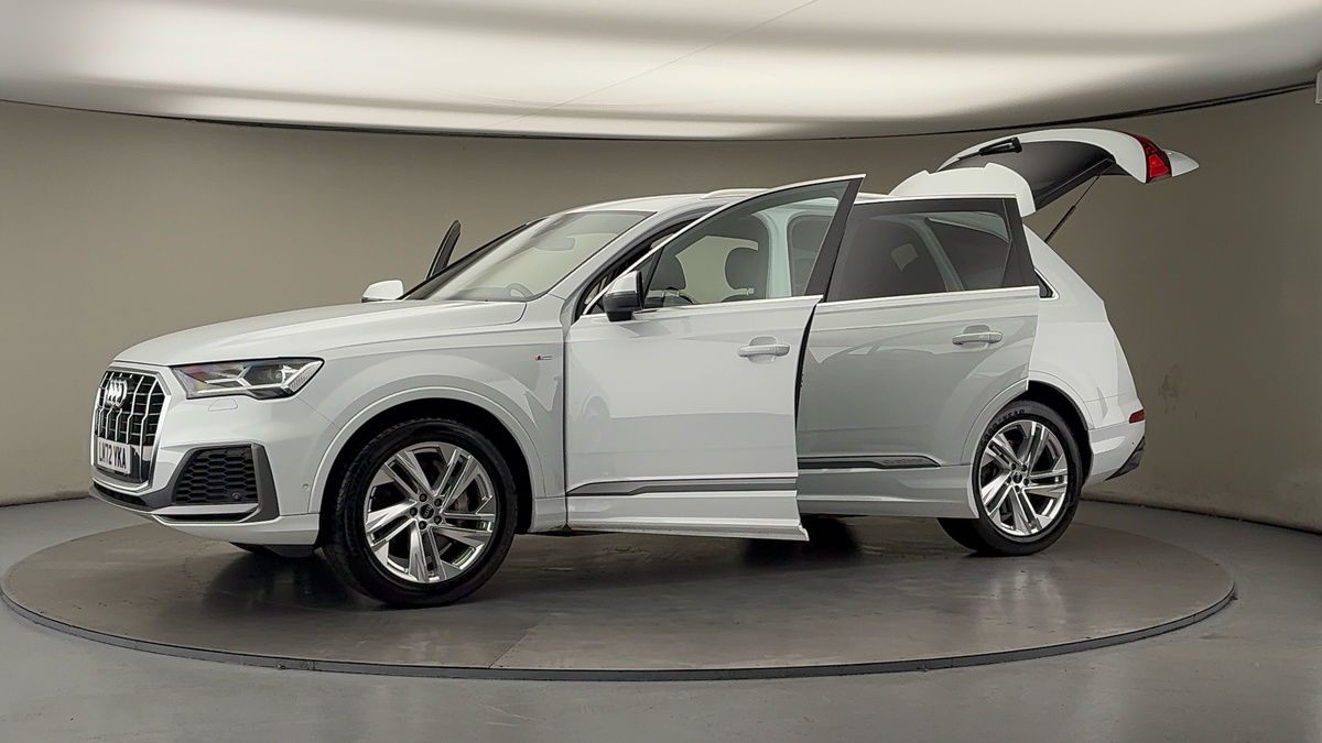 Used Audi Q7 2022 for sale - 76910830: Photo 49