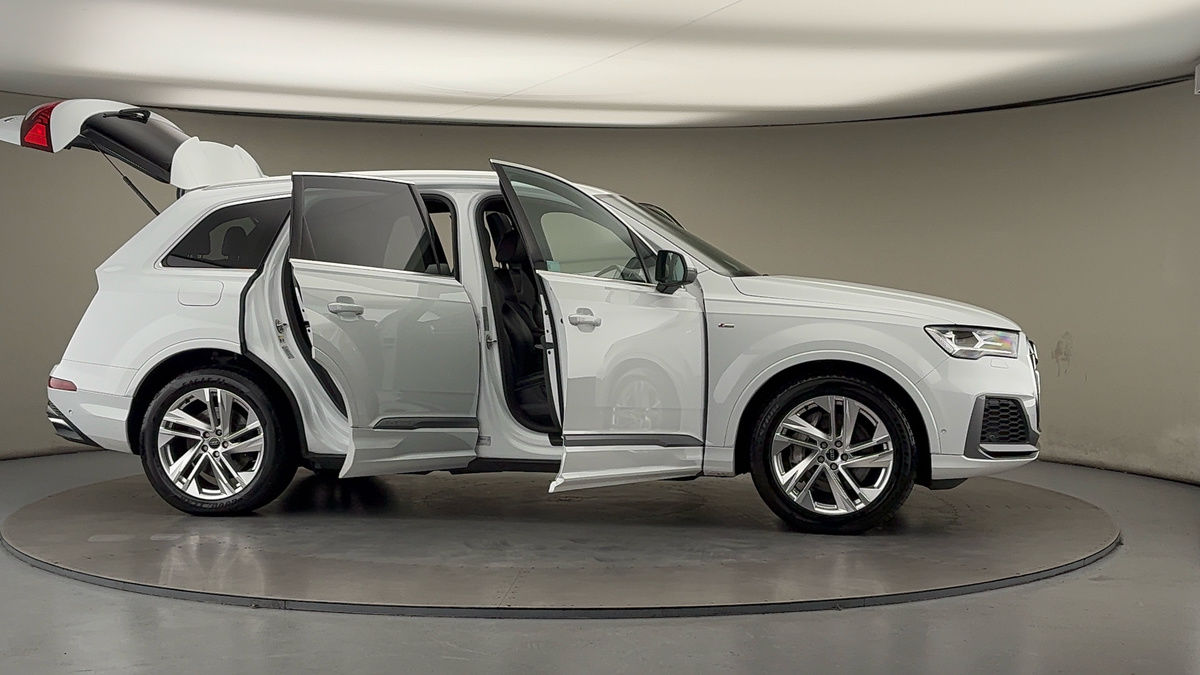 Used Audi Q7 2022 for sale - 76910830: Photo 56