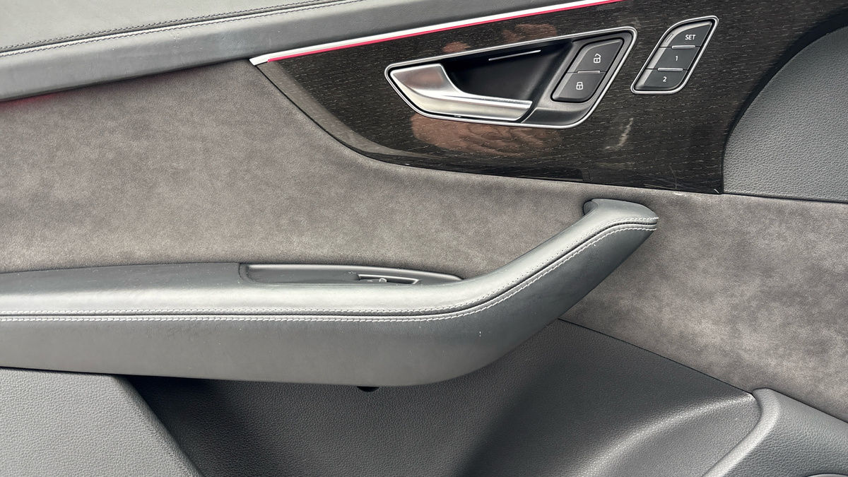 Used Audi Q7 2021 for sale - 77655929: Photo 19