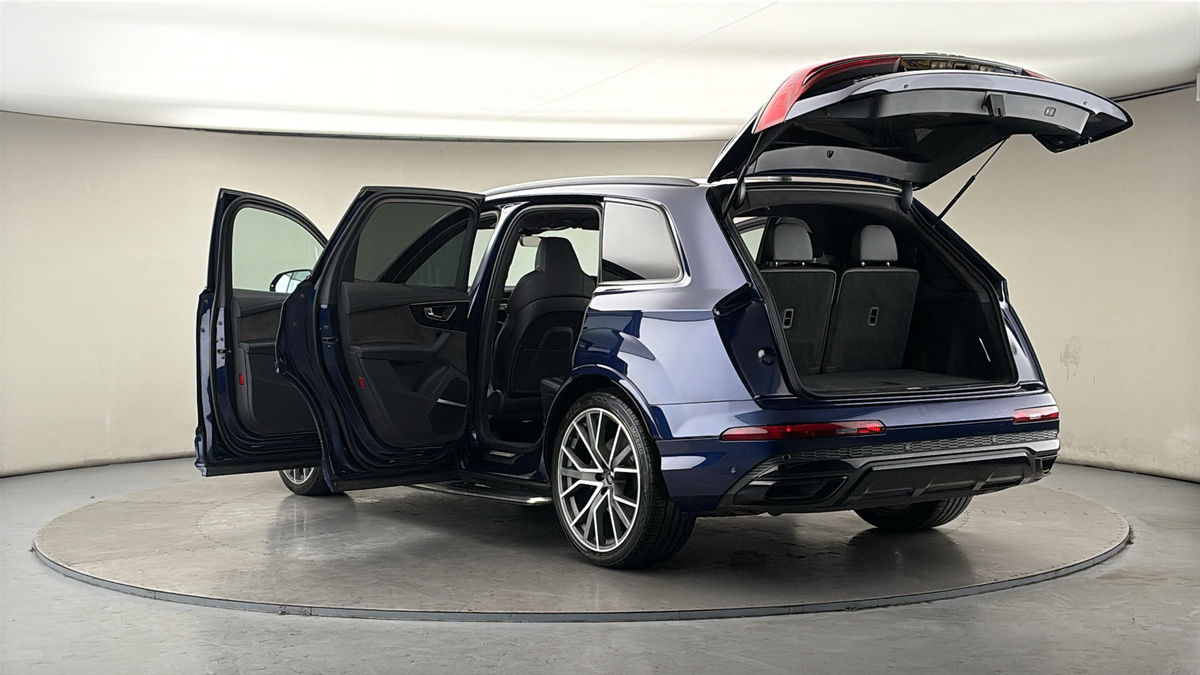 Used Audi Q7 2021 for sale - 77655929: Photo 23