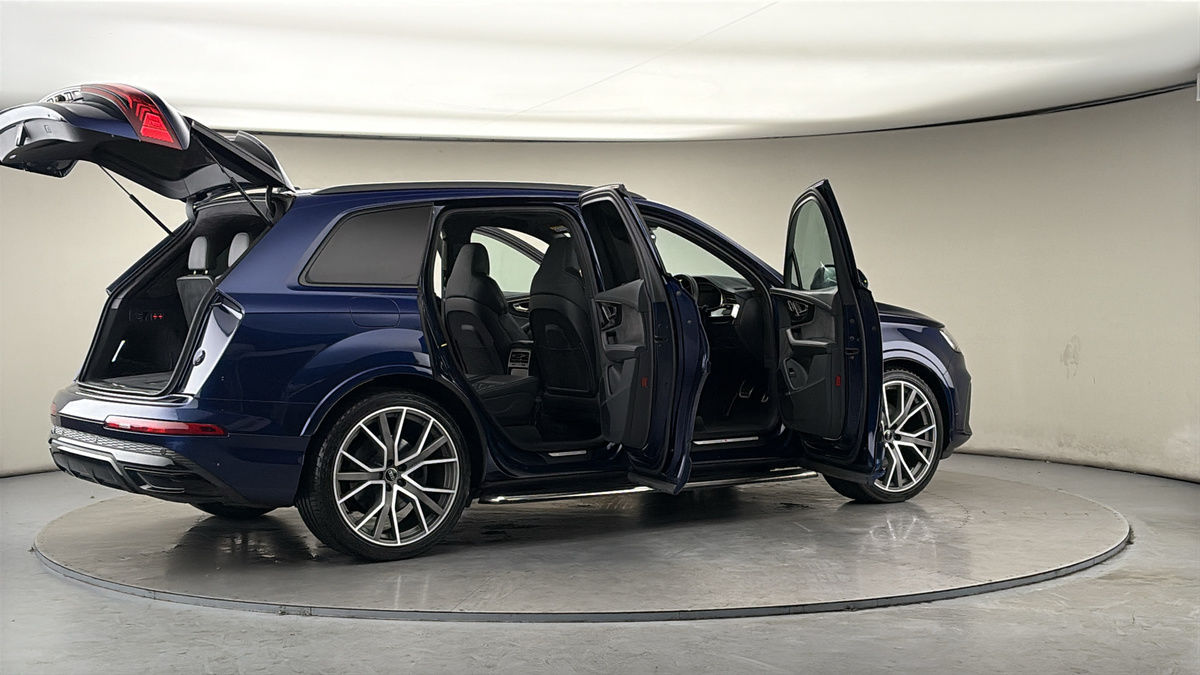 Used Audi Q7 2021 for sale - 77655929: Photo 59