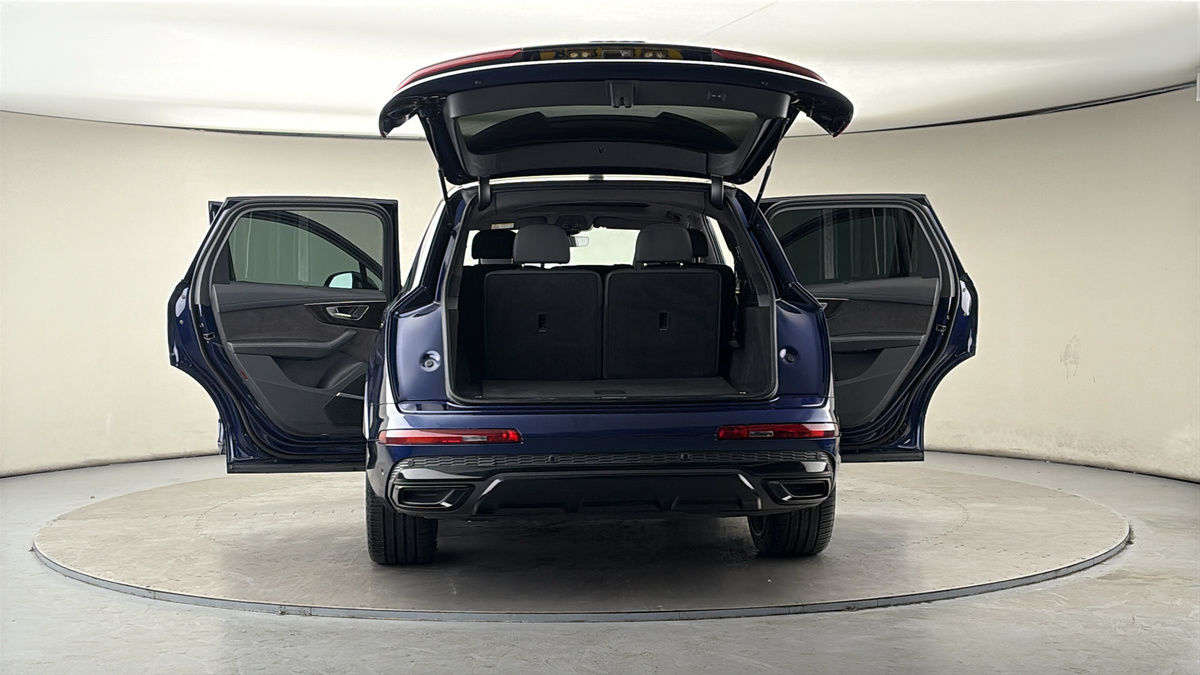 Used Audi Q7 2021 for sale - 77655929: Photo 62