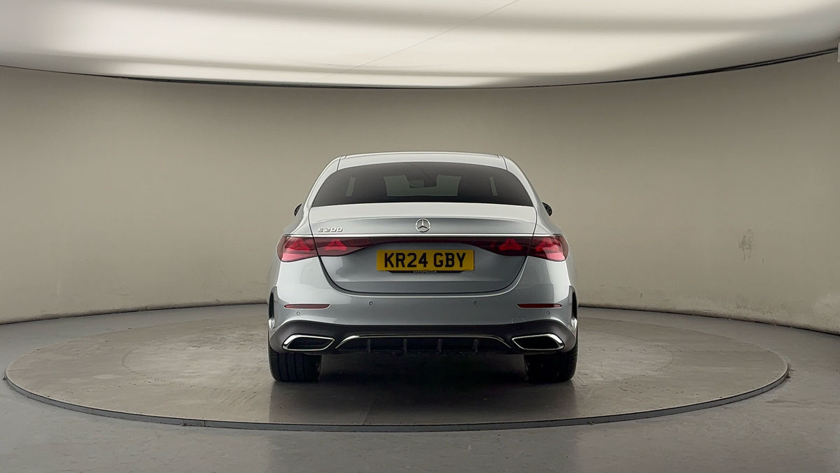 Used Mercedes-Benz E Class 2024 for sale - 77277079: Photo 4