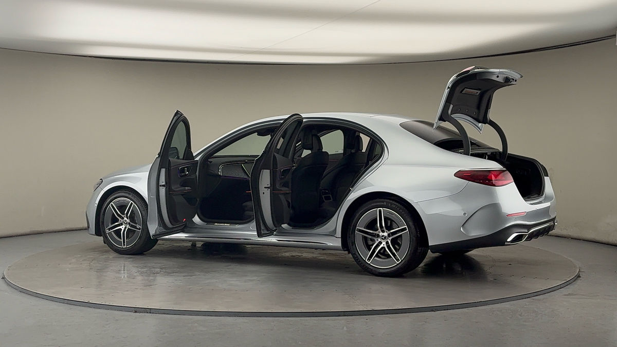 Used Mercedes-Benz E Class 2024 for sale - 77277079: Photo 46