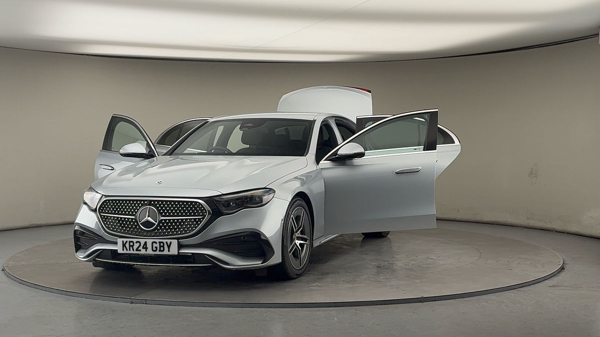 Used Mercedes-Benz E Class 2024 for sale - 77277079: Photo 51