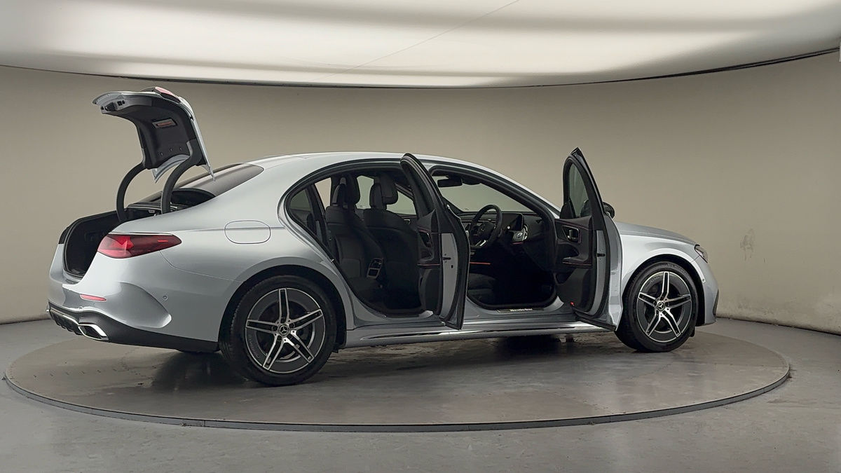 Used Mercedes-Benz E Class 2024 for sale - 77277079: Photo 58