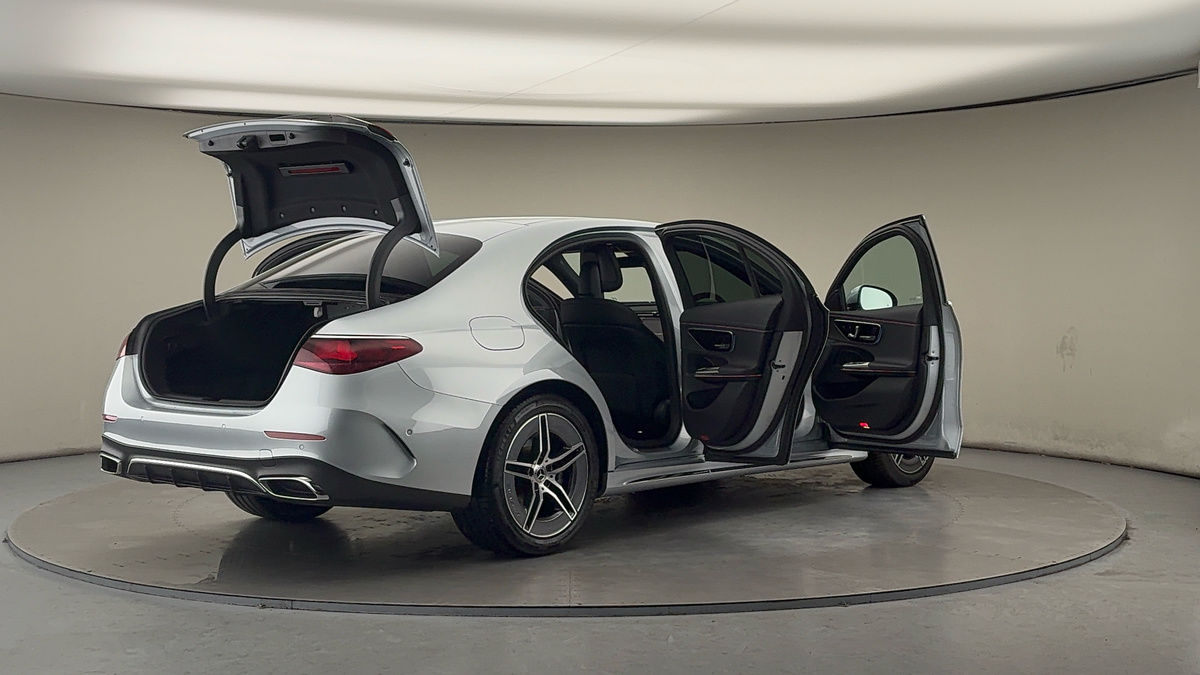 Used Mercedes-Benz E Class 2024 for sale - 77277079: Photo 59