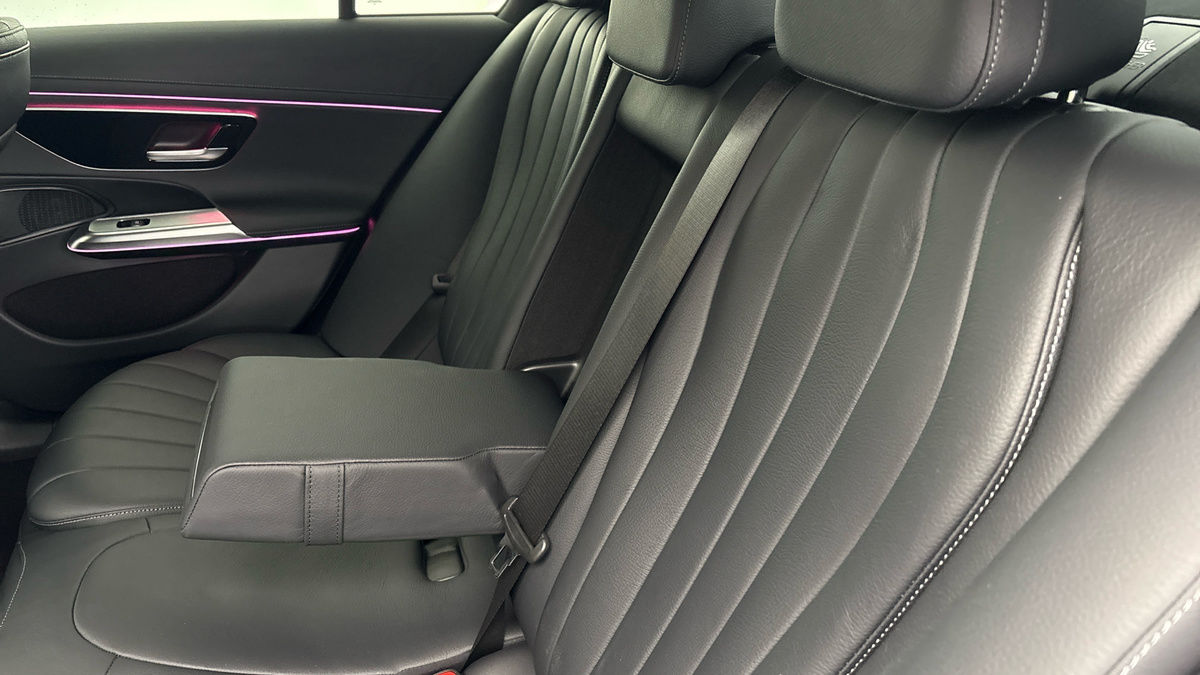 Used Mercedes-Benz E Class 2024 for sale - 77277079: Photo 9