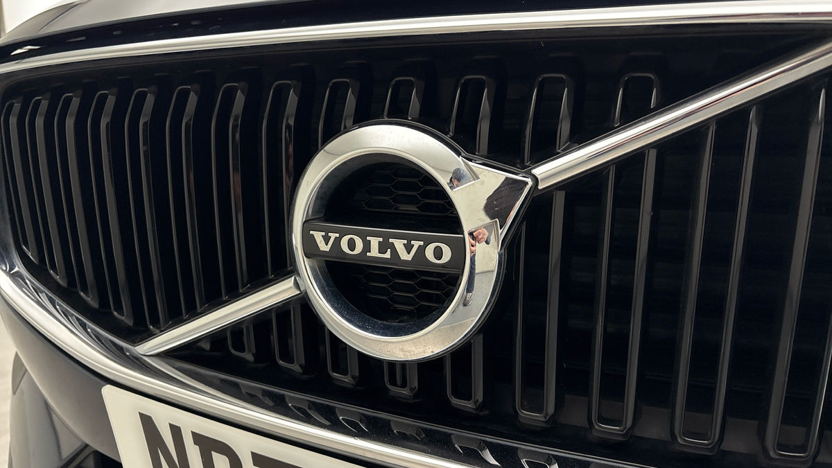 Used Volvo XC60 2021 for sale - 77118327: Photo 24