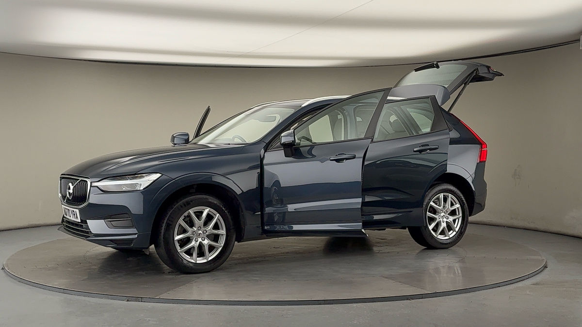 Used Volvo XC60 2021 for sale - 77118327: Photo 48
