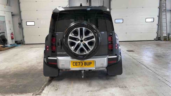 Used Land Rover Defender 110 2023 for sale - 74320260: Photo 23