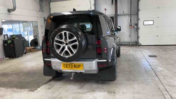 Used Land Rover Defender 110 2023 for sale - 74320260: Photo 36