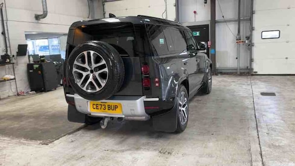 Used Land Rover Defender 110 2023 for sale - 74320260: Photo 43