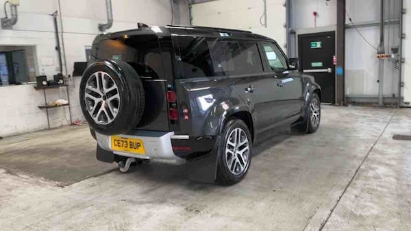 Used Land Rover Defender 110 2023 for sale - 74320260: Photo 53