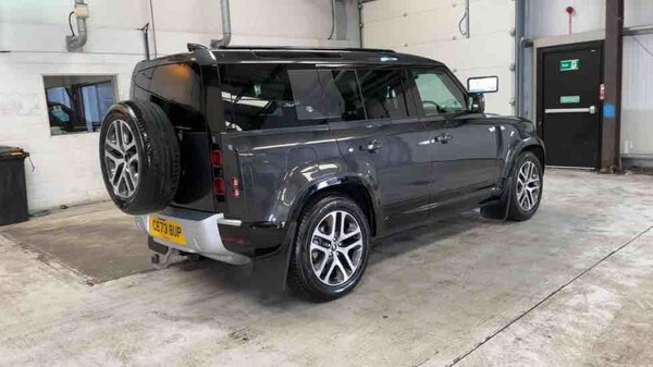 Used Land Rover Defender 110 2023 for sale - 74320260: Photo 63