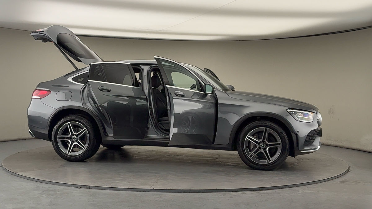 Used Mercedes-Benz GLC 2020 for sale - 77494468: Photo 55