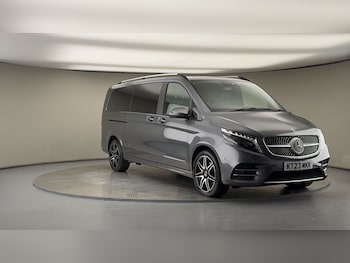 Used Mercedes-Benz V-Class 2023 for sale - 76224277: Photo