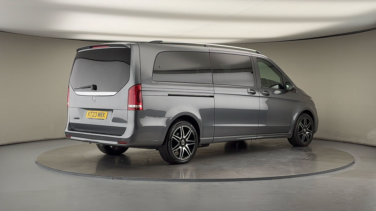 Used Mercedes-Benz V-Class 2023 for sale - 76224277: Photo 21