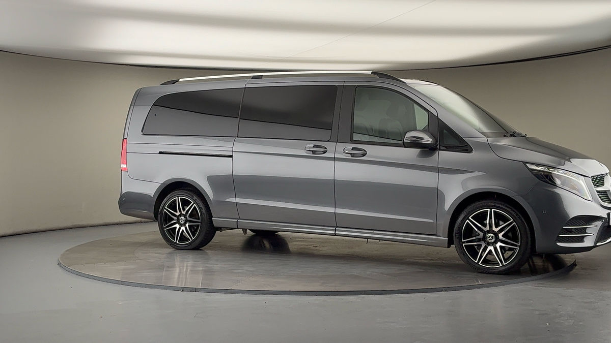 Used Mercedes-Benz V-Class 2023 for sale - 76224277: Photo 35