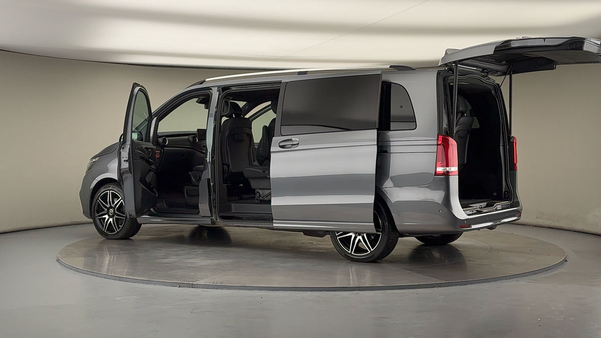 Used Mercedes-Benz V-Class 2023 for sale - 76224277: Photo 45