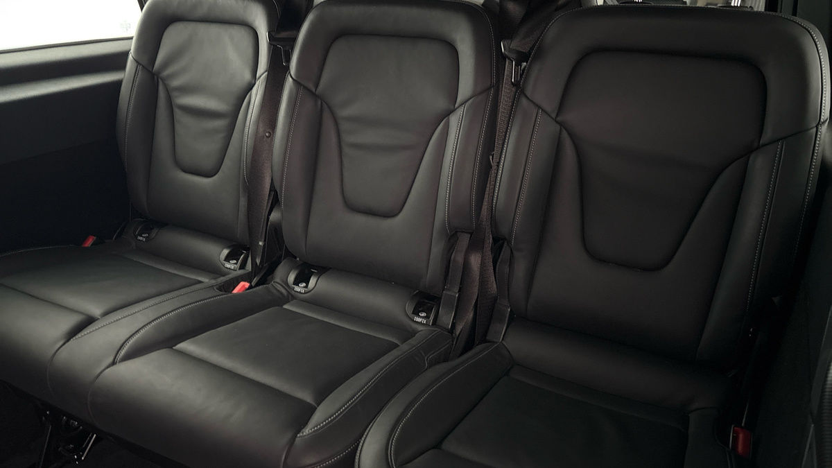 Used Mercedes-Benz V-Class 2023 for sale - 76224277: Photo 9