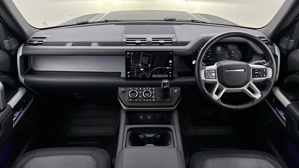 Used Land Rover Defender 90 2024 for sale - 76455045: Photo 12