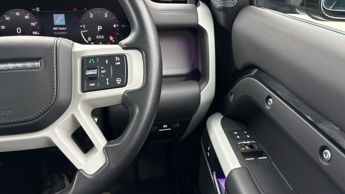 Used Land Rover Defender 90 2024 for sale - 76455045: Photo 14