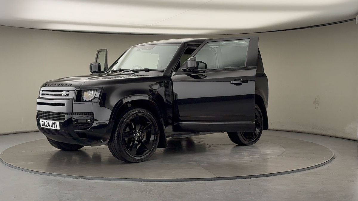 Used Land Rover Defender 90 2024 for sale - 76455045: Photo 22