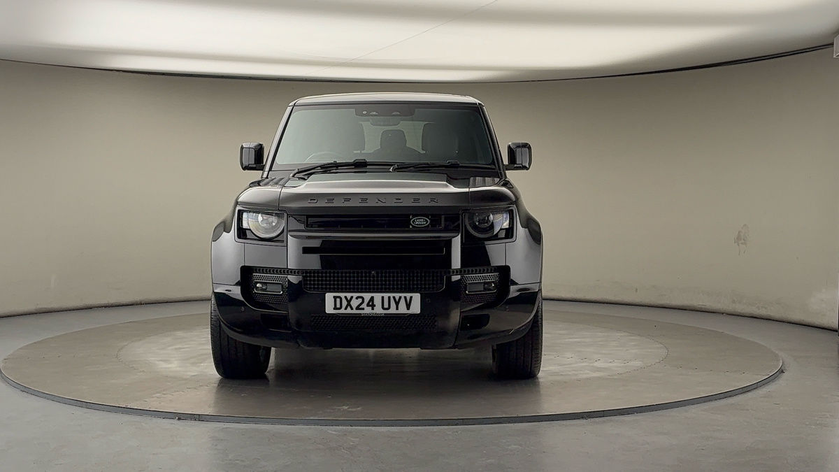 Used Land Rover Defender 90 2024 for sale - 76455045: Photo 3