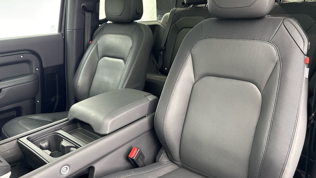 Used Land Rover Defender 90 2024 for sale - 76455045: Photo 7