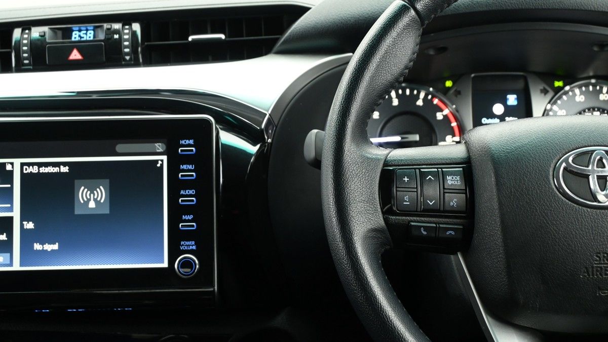 Used Toyota Hilux 2024 for sale - 75398540: Photo 15