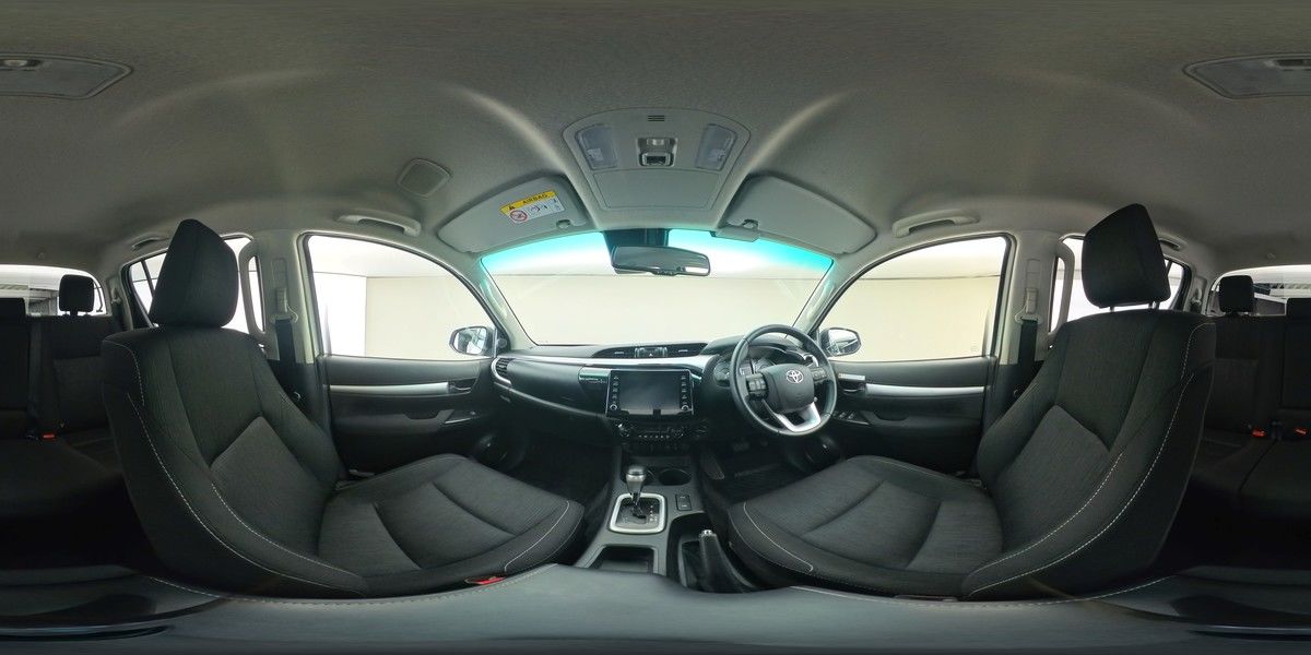 Used Toyota Hilux 2024 for sale - 75398540: Photo 61
